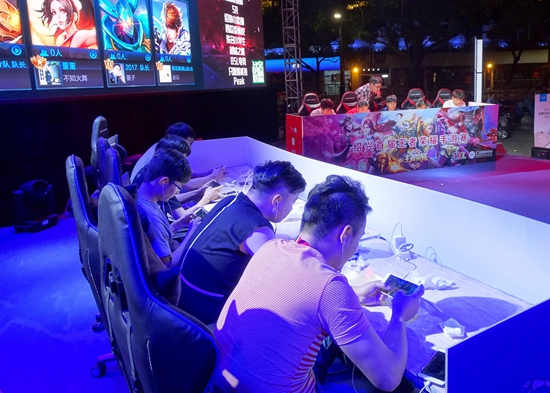 十三水实战：如何在被“打枪”两次后，迅速找回策略节奏？（十三水对局：连遭两次“打枪”，如何快速重拾策略节奏？）