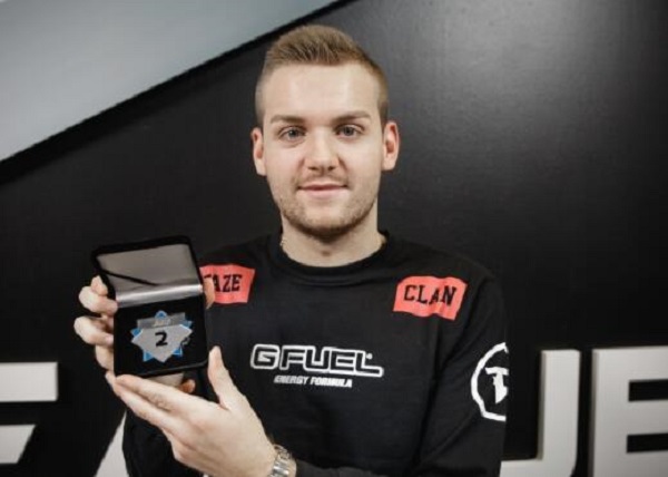 jL在被淘汰出Major后：“以如此伤感的方式结束赛季，我们在通往Major的路上迷失了自己，无法重新振作起来。”