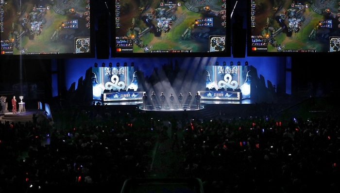 今日数据里程碑预告：Xiaohu即将达成900出场